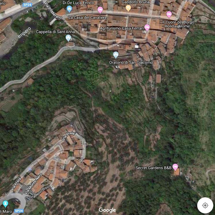 Secret Gardens Bed and Breakfast Borgomaro Εξωτερικό φωτογραφία